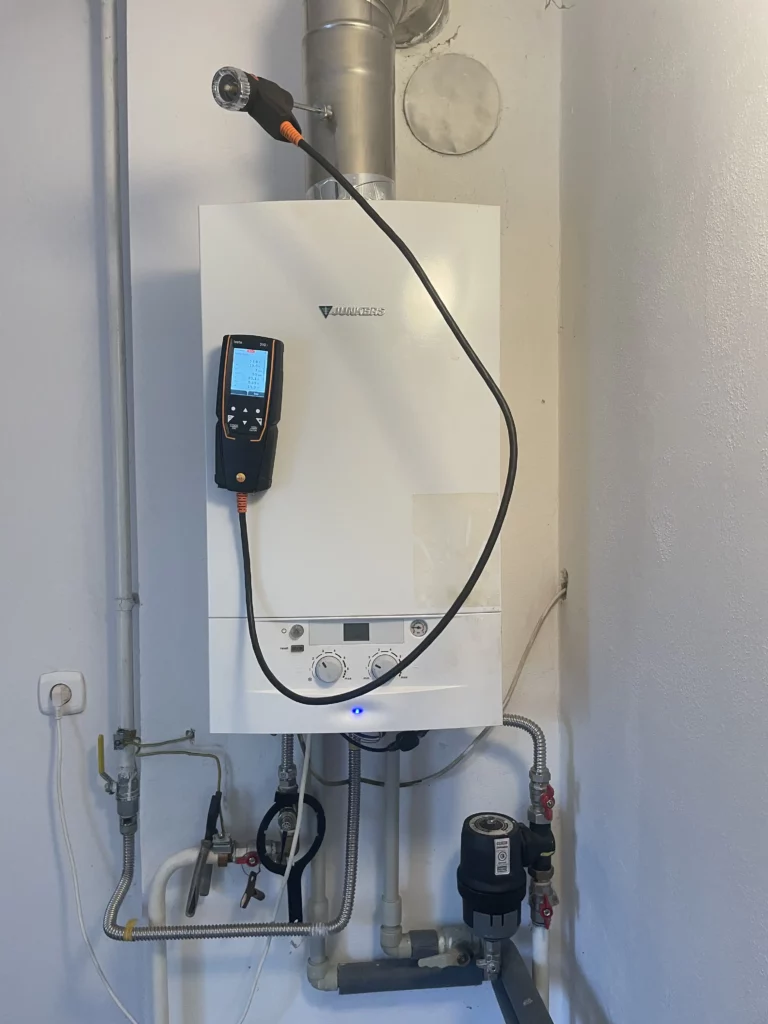 Měření spalin na moderním plynovém kotli analyzátorem